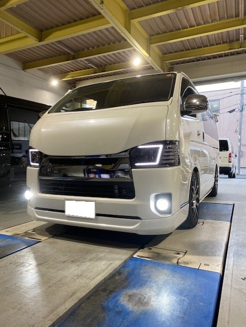 CRS横浜店 3⇒4型フェイスチェンジ‼ …在庫ホイール、パーツ紹介 | 200