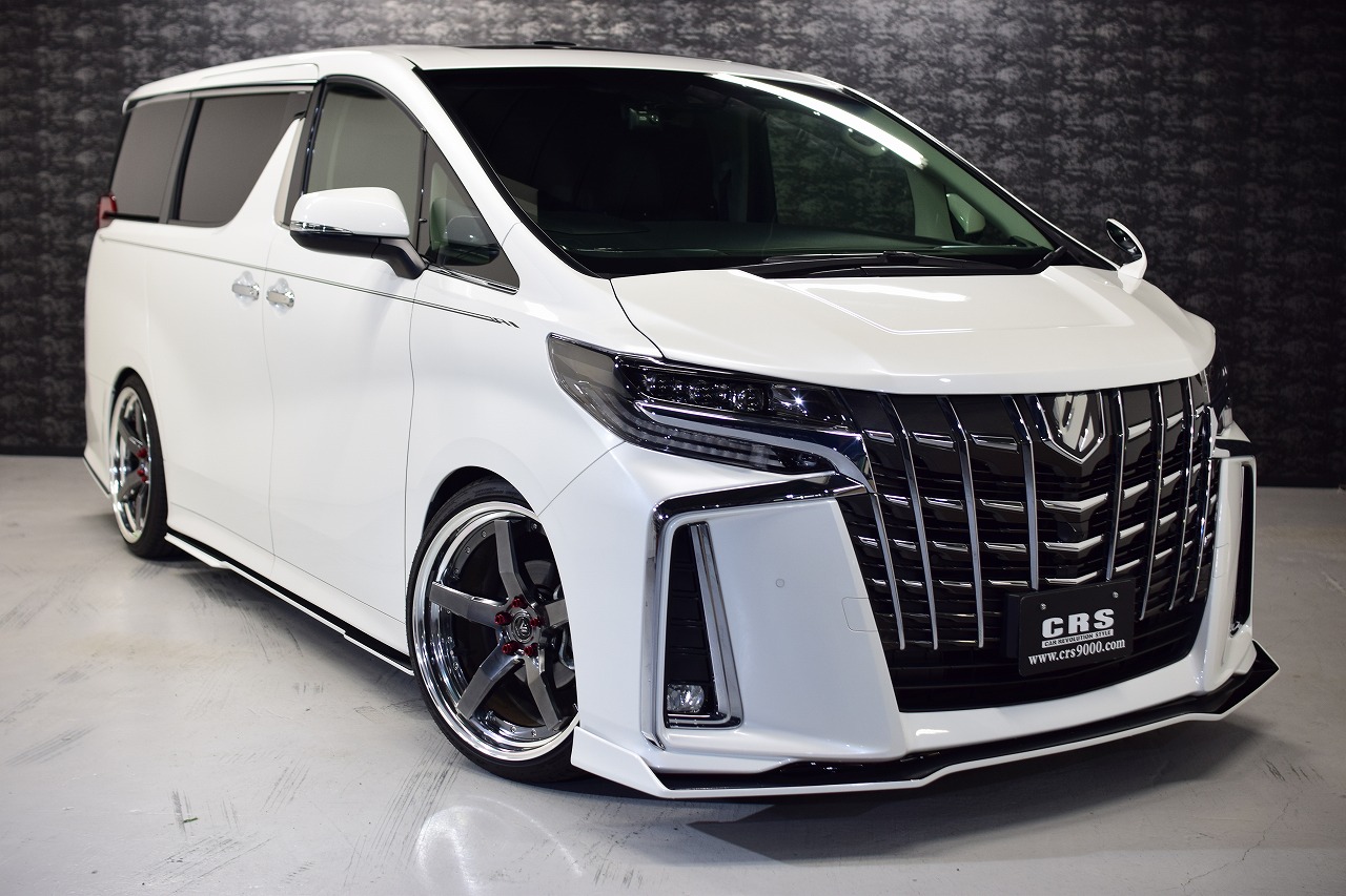 2018年式 アルファード 中古車 1.0万km | 200系ハイエース・NV350