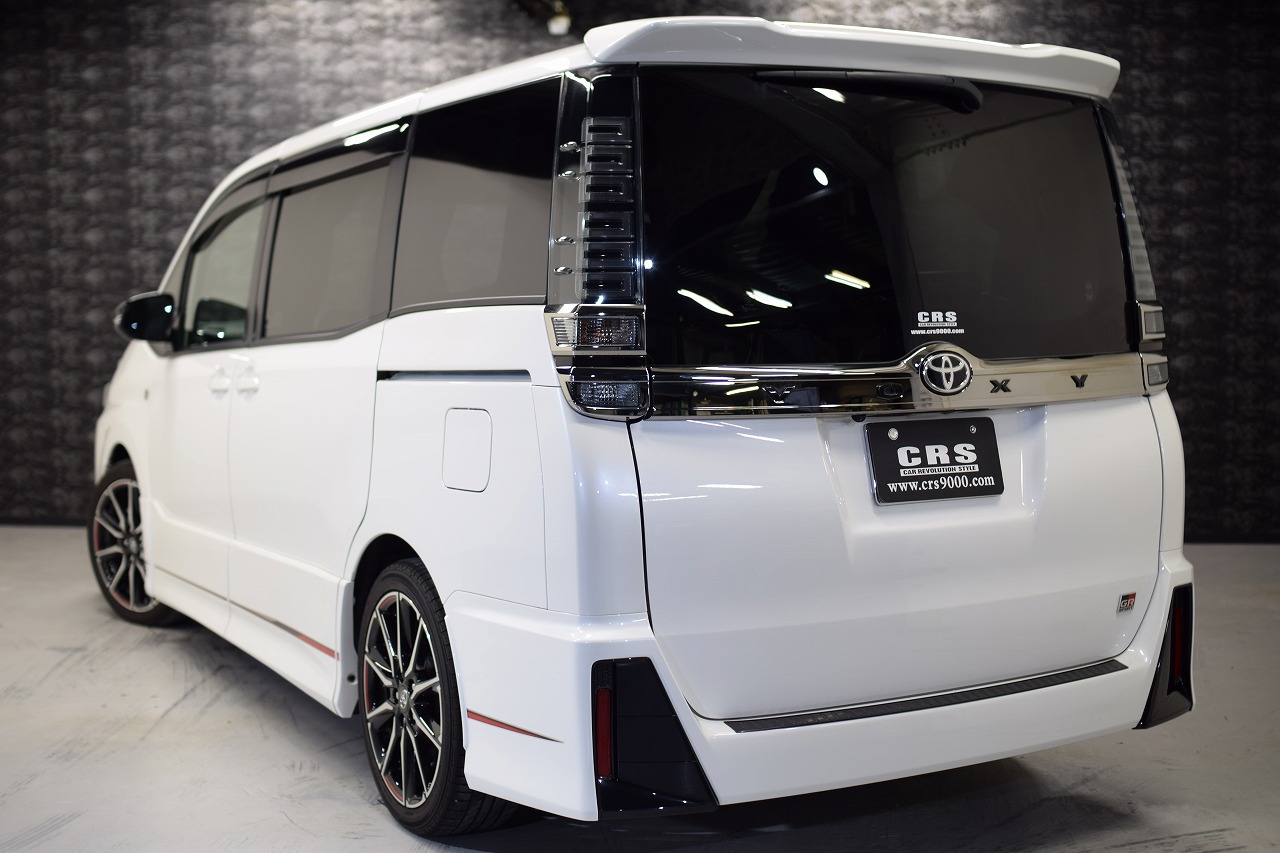 18年式 ヴォクシー 中古車 1 6万km 0系ハイエース Nv350キャラバン専門店 カスタム 買取 カスタムパーツなら大阪 横浜 東京のcrs 18年式 ヴォクシー 中古車 1 6万km 0系ハイエース Nv350キャラバン専門店 カスタム 買取 カスタムパーツなら大阪 横浜 東京のcrs