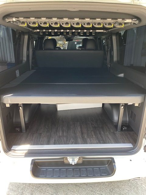 200系 ハイエース 荷室改