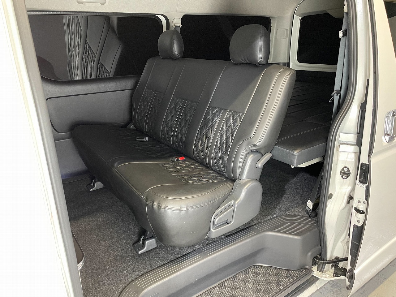 『02k-a002-ca ハイエース200系ワイドS-GL専用 1型~7型対応の車中泊ベッド くるマット 誕生 車中泊 グッズ 車中泊マット 02k-a002-ca ハイエース200系ワイドS-GL専用 1~7型対応の