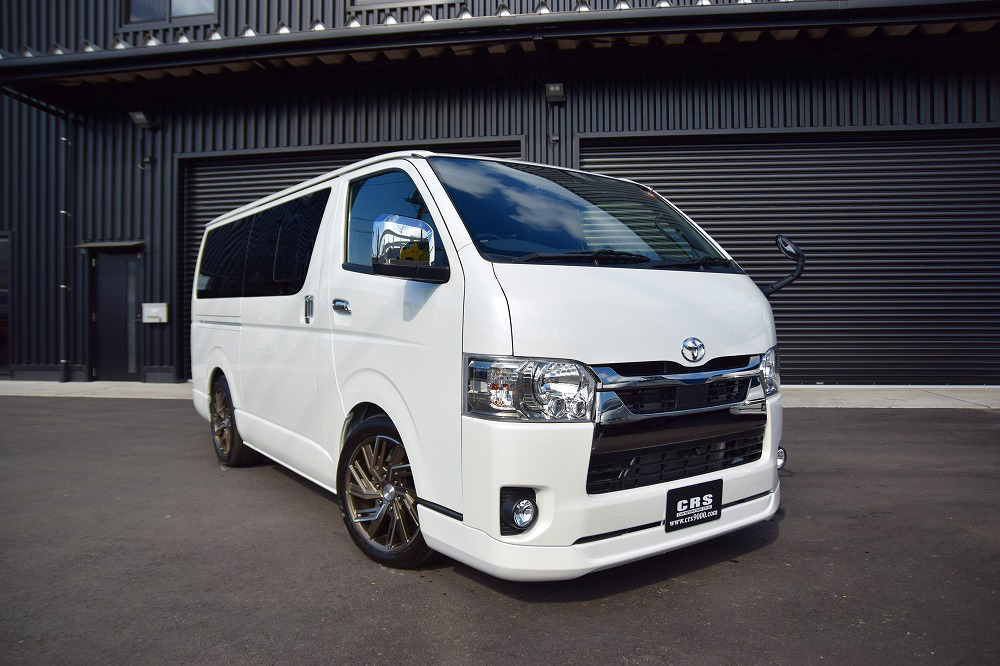 200系ハイエース6型 右前・右後サイドガラス(小窓付き)(新車外し) □