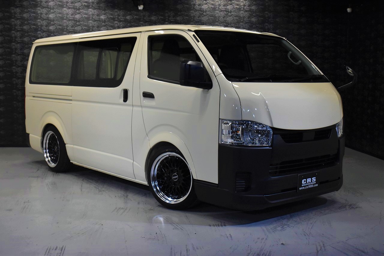8 ハイエース DX MT車 2WD 2000CC ガソリン車 3/6人乗り 展示車