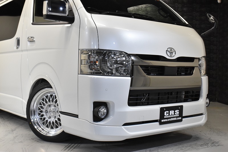 2 ハイエースS-GL DPII 2WD 2000CC ガソリン車 7人乗り 展示車 