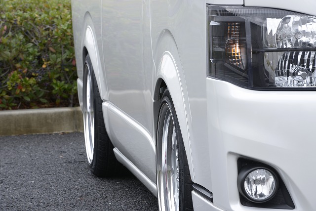 フェンダーだけでローダウンの視覚効果はあるのか?オススメのエアロを