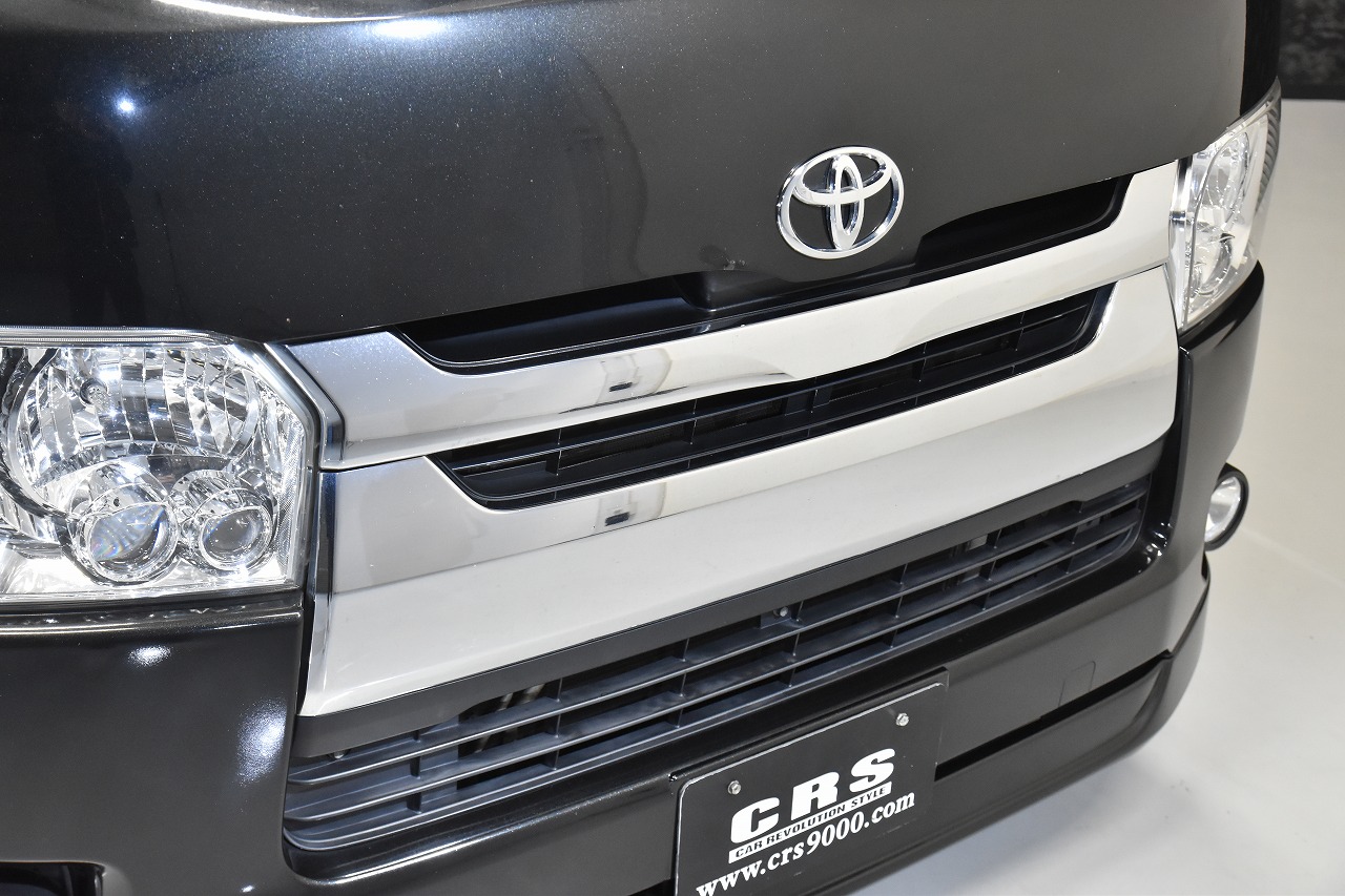 H28年式 ハイエースS-GL 2WD3000cc（ディーゼル車）5人乗車 13.6万km