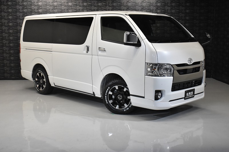 10 ハイエースS-GL DPII 4WD 2800CC ディーゼル車 2/5人乗り
