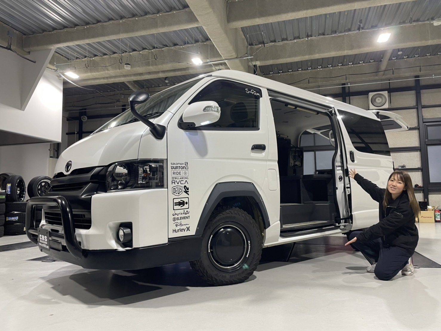 横浜店初☆ﾊｲｴｰｽｶｽﾀﾑでﾜｺﾞﾝGLの内装をﾍﾞｯﾄﾞｷｯﾄﾞⅣ架装しちゃいました