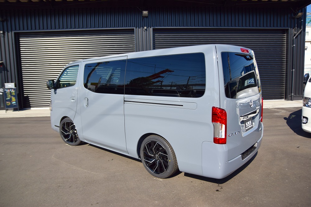 キャラバン グランドプレミアムGX 2WD 2000cc ガソリン | 200系