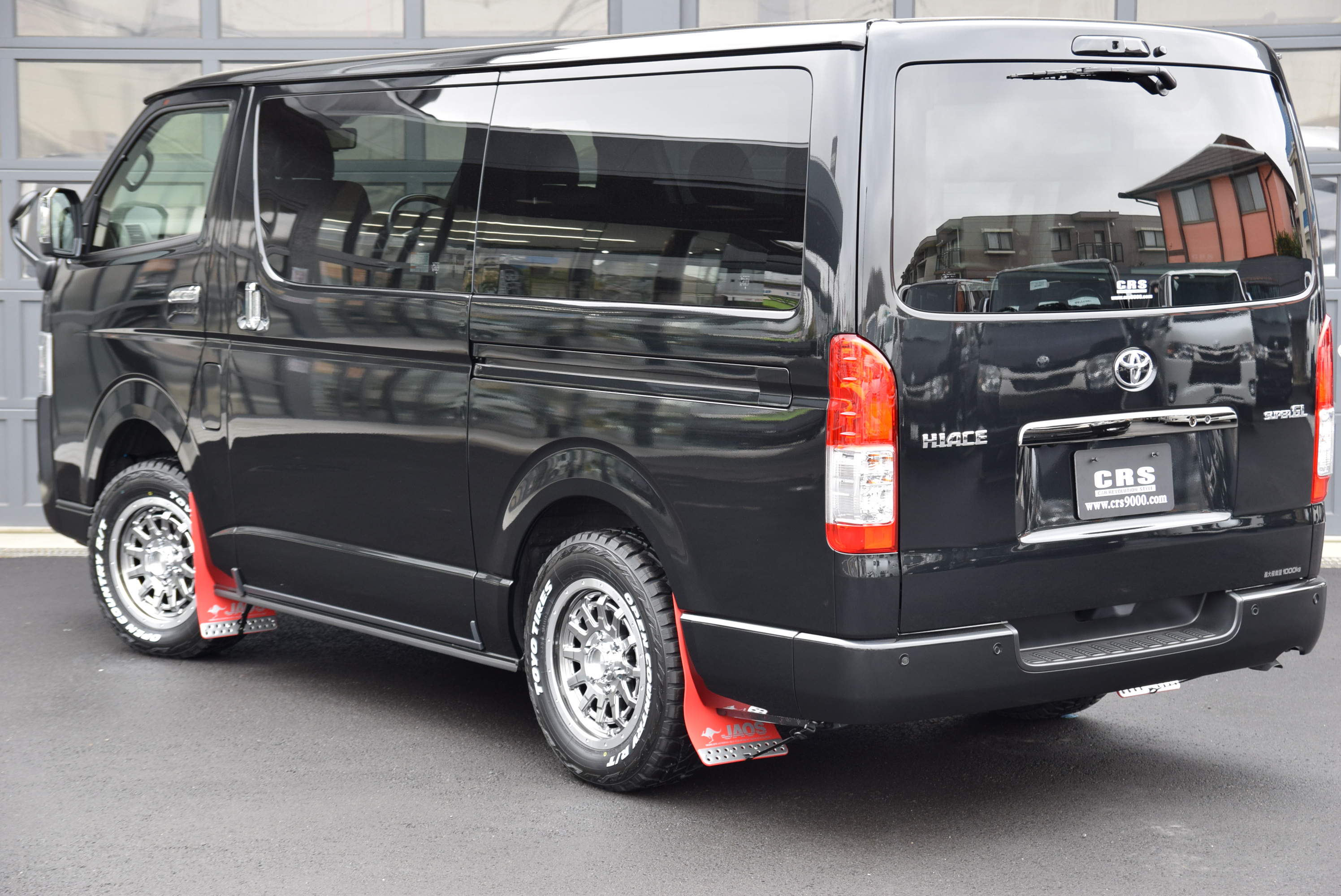 ハイエースDPⅡ 4WD 2800cc ディーゼル 2/5人乗り ブラックマイカ