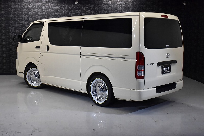平成26年式 ハイエース DX 2WD 3000cc（ディーゼル車）5人乗車