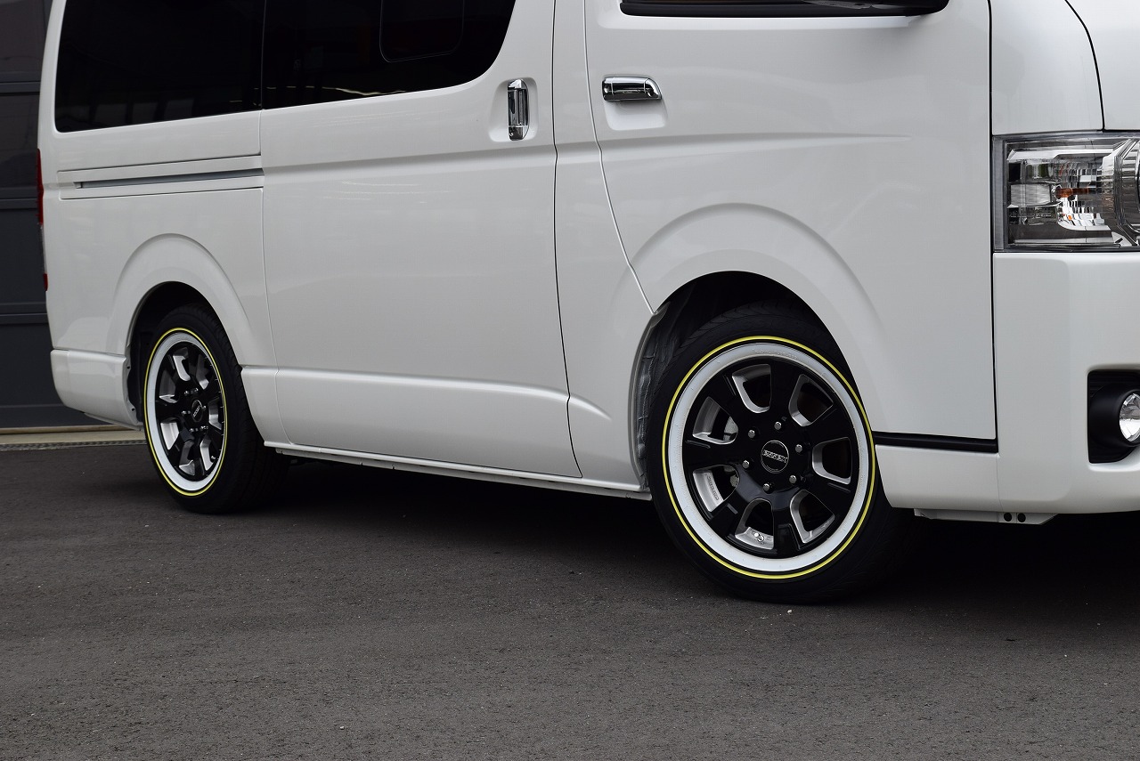 ハイエースDPⅡ 2WD 2000cc ガソリン 2/5人乗り ホワイトパール