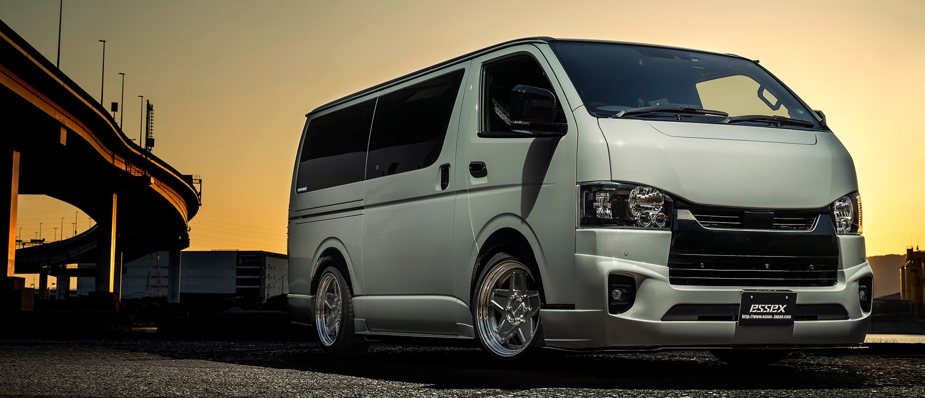 新車のハイエース、今ならCRS大阪で購入可能！ | 200系ハイエース