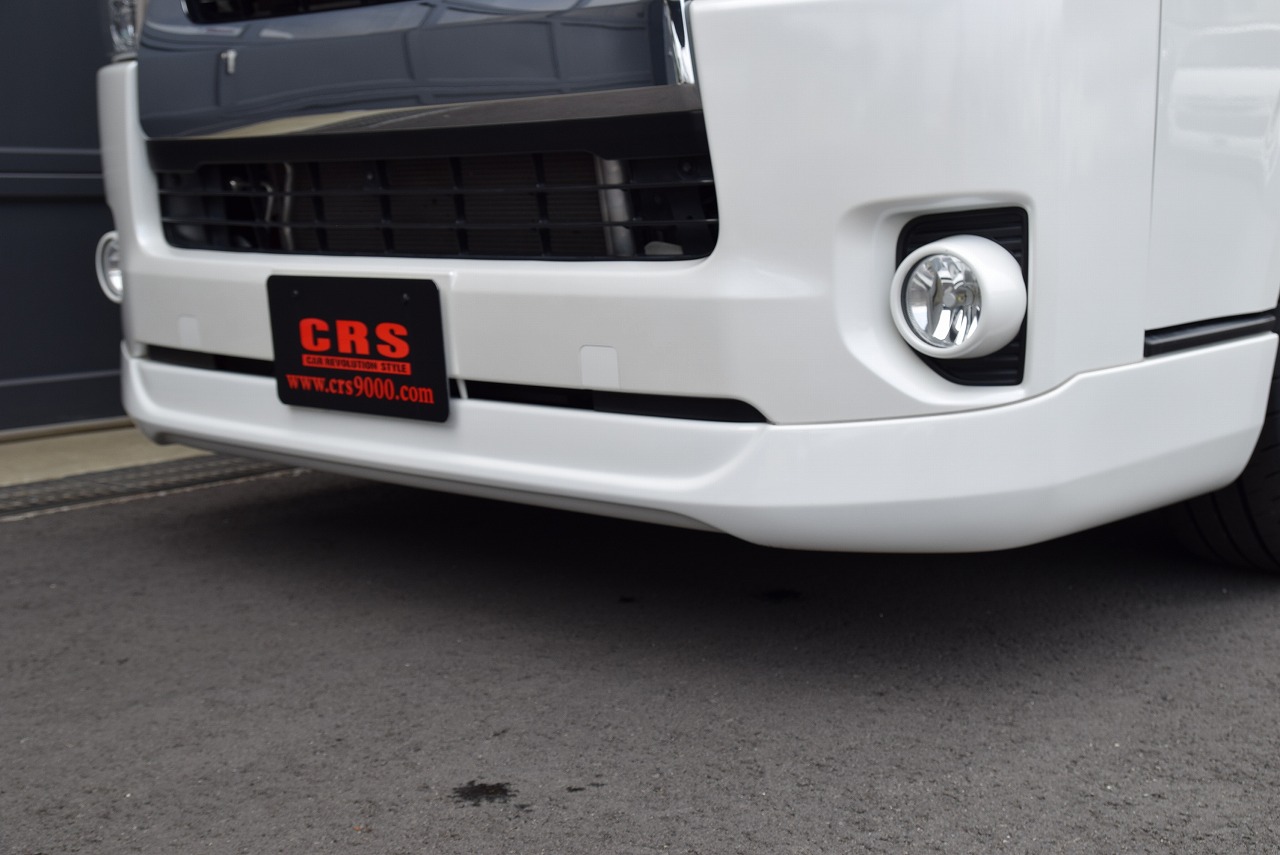 ハイエースTRD.ホワイト、リアバンパー.スポイラ なまら ハイエース用