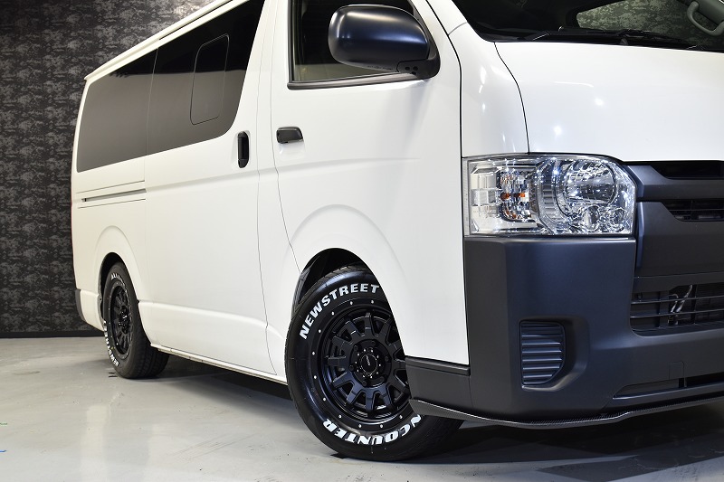 令和1年式 ハイエース DX 2WD 2,800cc (ディーゼル車) 3/6人乗車 5.99