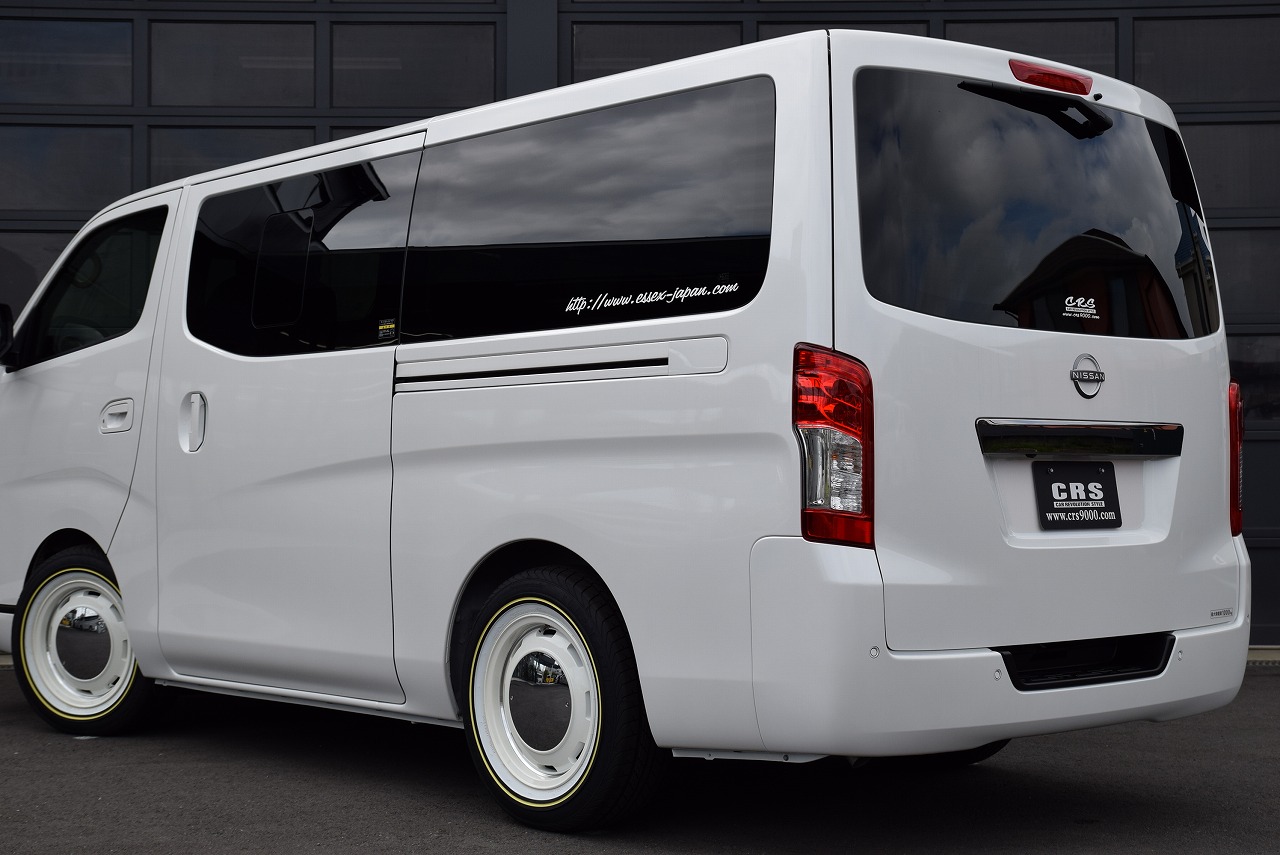 ニッサン キャラバン 2WD 2,000cc 2/5人乗り ピュアホワイトパール3
