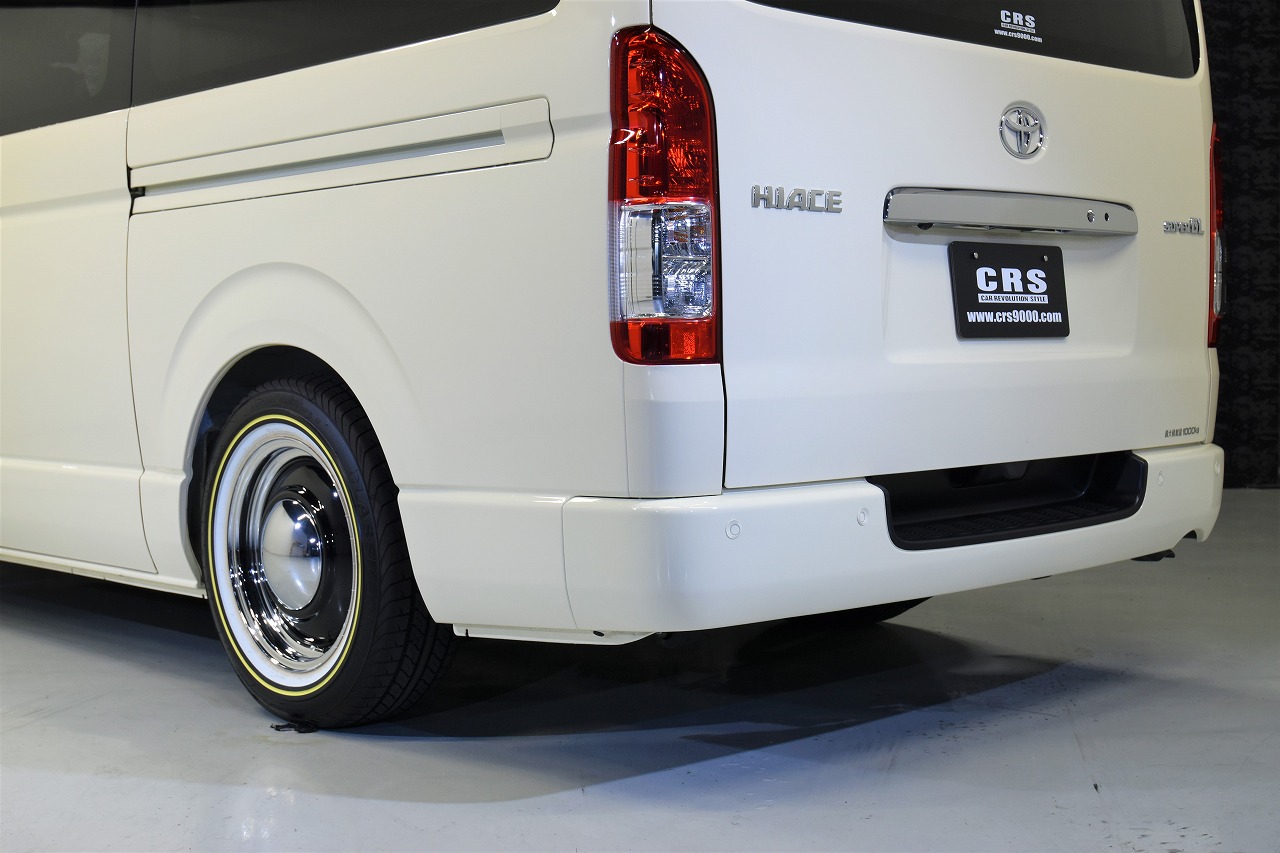 200系 ハイエース キャラバン 16inc 8J +10 195/65 逆ゾリ USDM