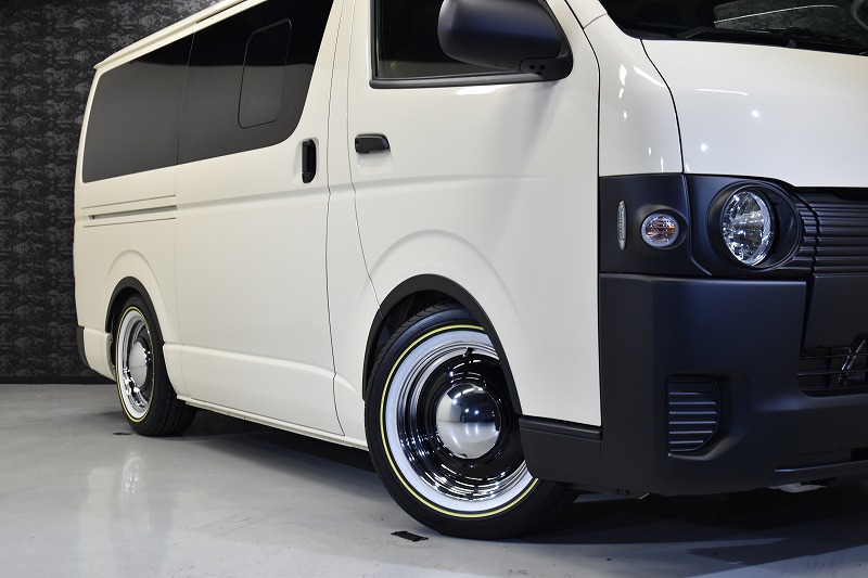 令和2年式 レジアスエース DX 2WD 2,000cc (ガソリン車) 3/6人乗車