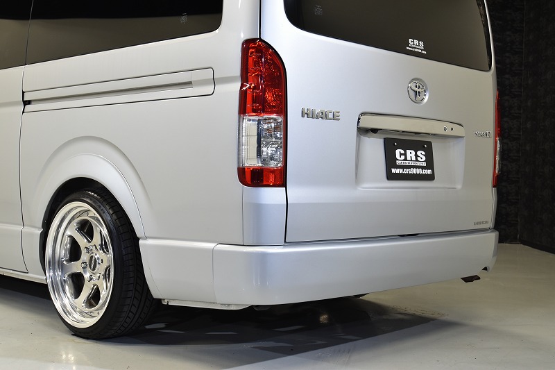 平成26年式 ハイエース S-GL 2WD 2,000CC (ガソリン車) 5人乗車