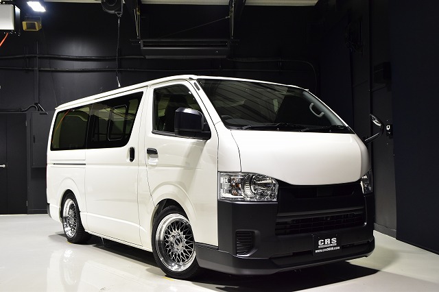 5⃣ コントラスト-PKG ハイエース DX 2WD 2,000CC ガソリン車