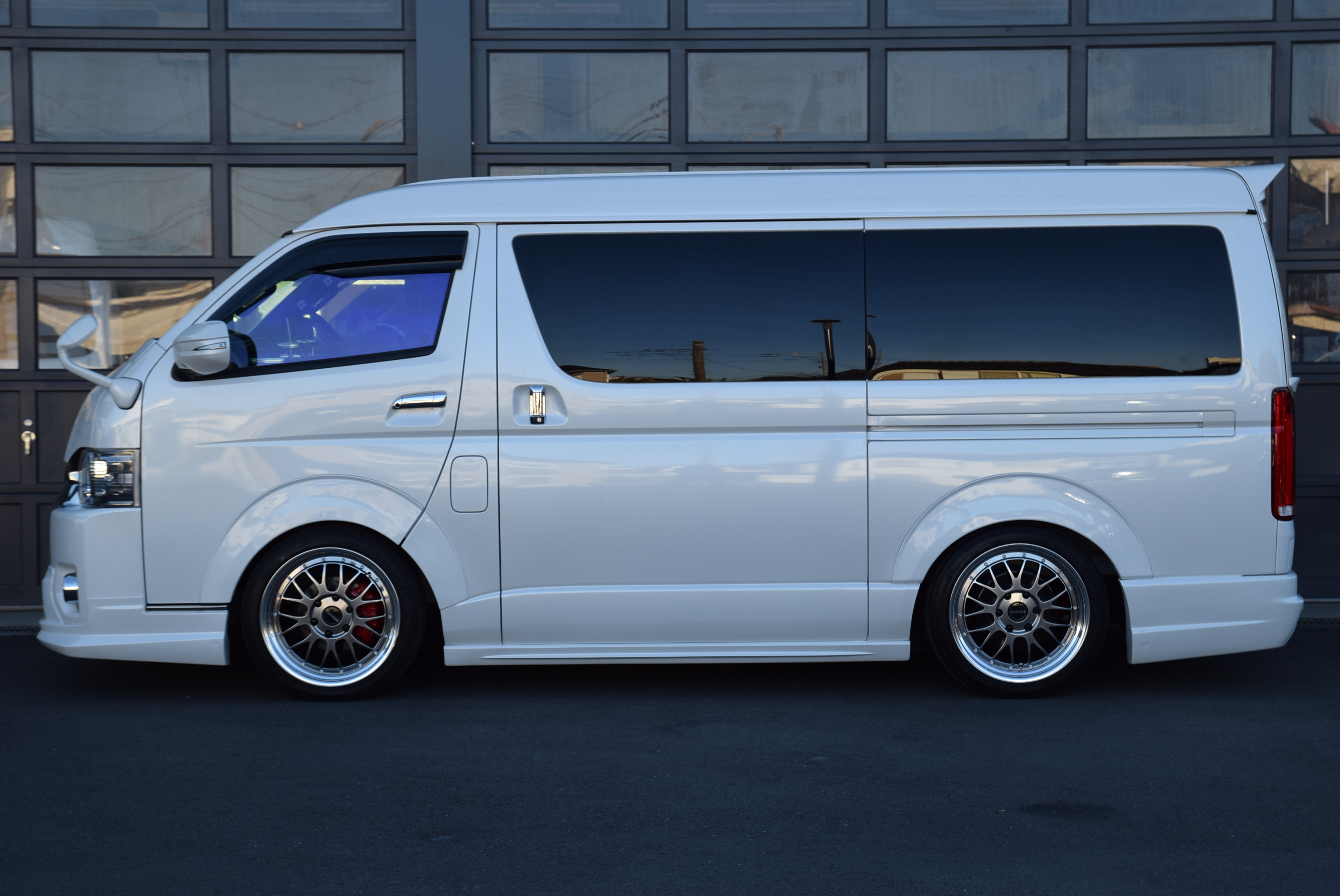 新車外し　200系ハイエーススーパーGLダークプライムS 9型　ディーゼル2WD 新車外し 200系ハイエーススーパーGLダークプライムS 9型
