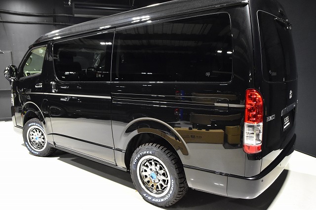 22. CRS-PKG ハイエース ワゴンGL 4WD 2,700CC ガソリン車 10人