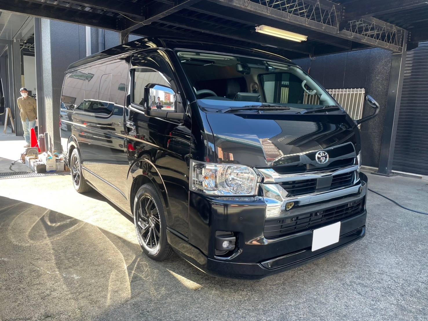 アイズ マルチシェード ハイエース ナロー用 サンシェード 全面 車