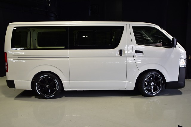 h. コントラストPKG ハイエース DX 2WD 2,000 ガソリン車 6人 h. コントラストPKG ハイエース DX 2WD 2,000 ガソリン車 6人