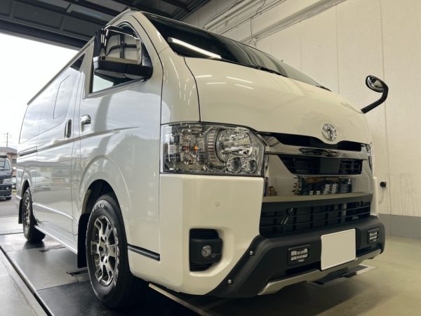 【ESSEX/エセックス】 ES ジュラルミン製ローダウンブロック 10./1.5/2.0/2.5/3.0インチ トヨタ ハイエース/レジアスエース  ※メーカー直送品の為、代金引換利用不可 | カーブティックイフ