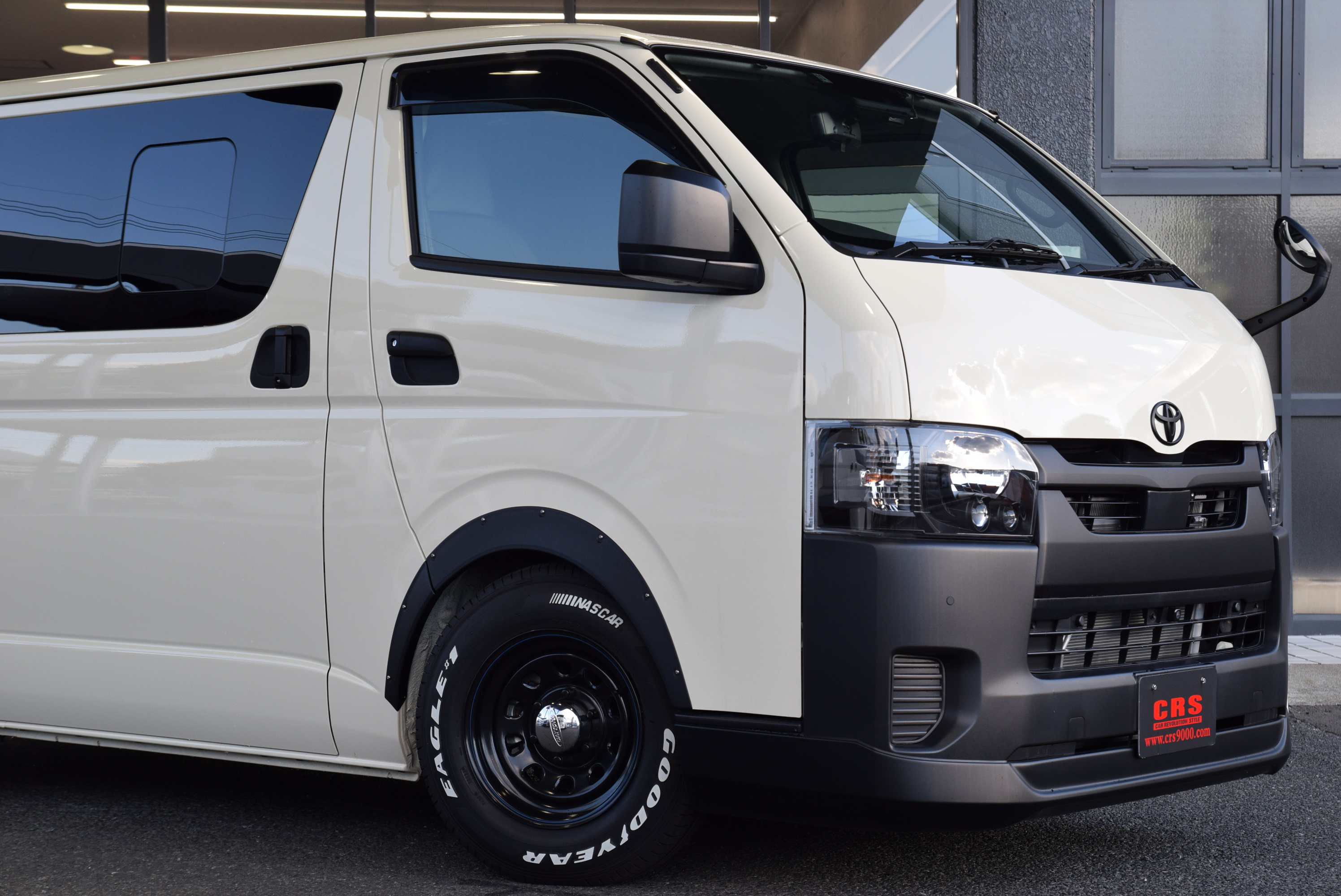 3793 令和3年式 ハイエースバン DX 2WD 2000cc ガソリン車 6人乗り