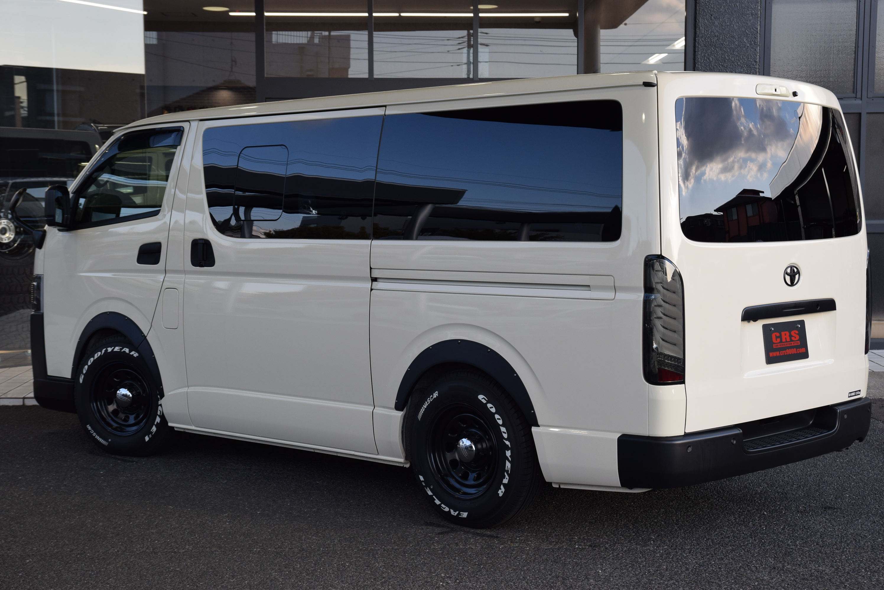 3793 令和3年式 ハイエースバン DX 2WD 2000cc ガソリン車 6人乗り