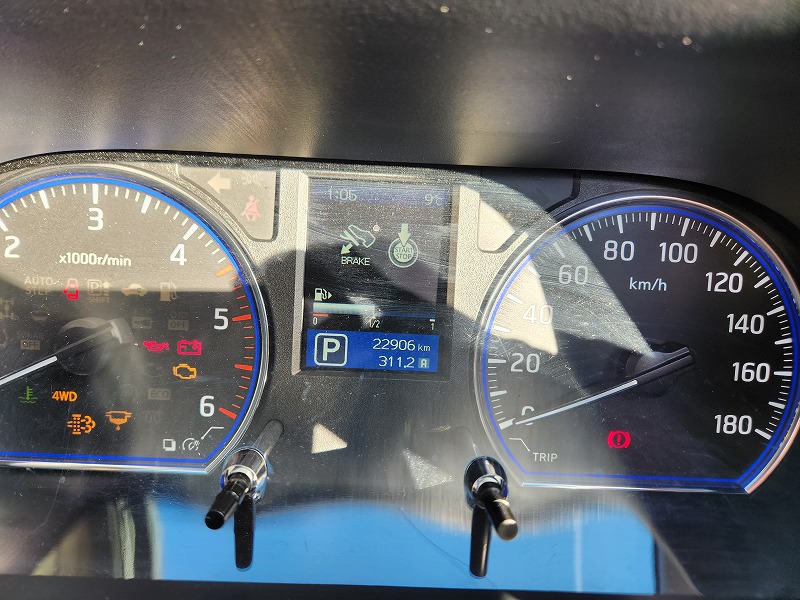 3892 令和3年式 NV350キャラバン プレミアムGX 4WD 2500cc ディーゼル