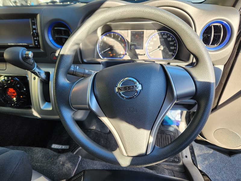 3892 令和3年式 NV350キャラバン プレミアムGX 4WD 2500cc ディーゼル