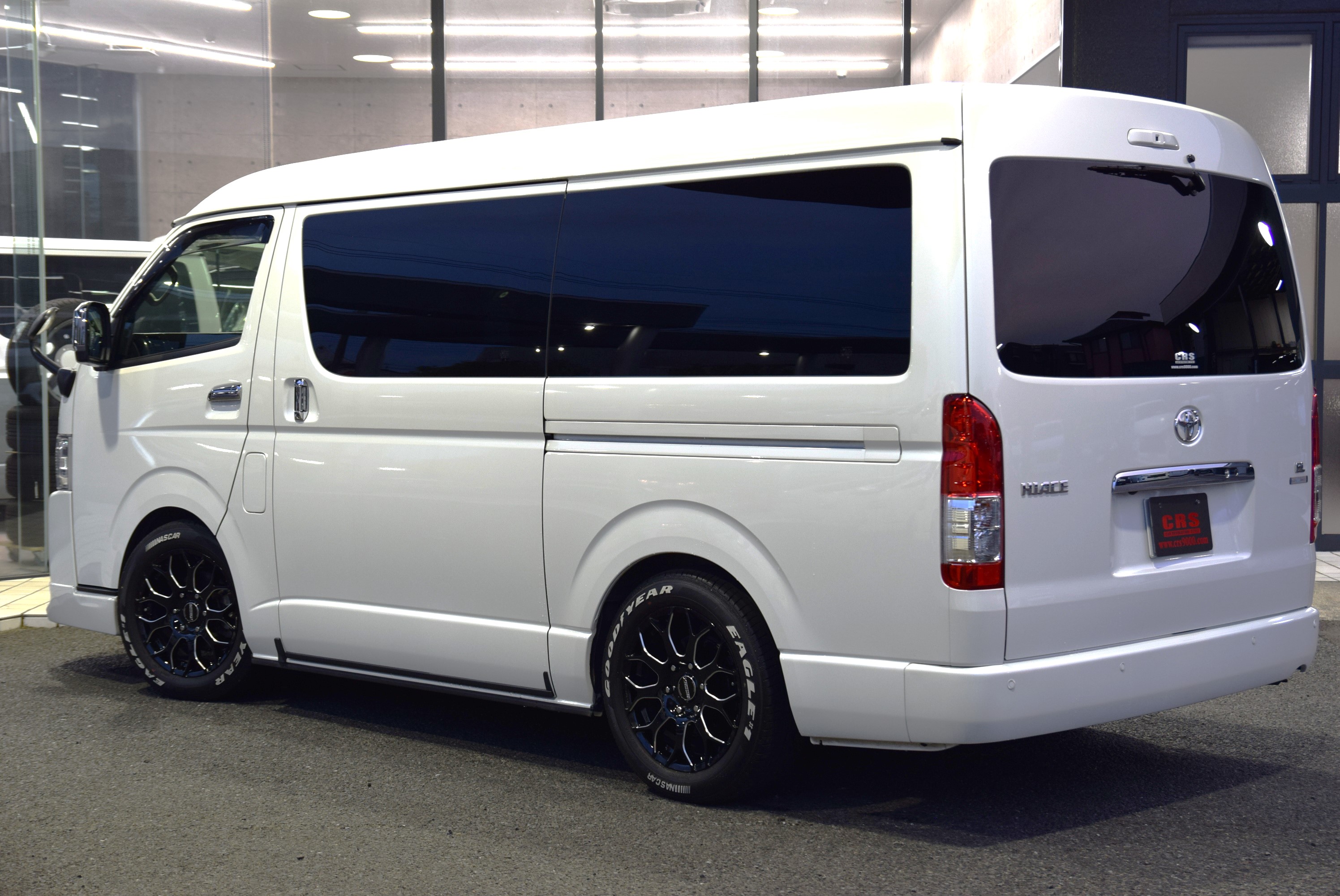 3815 令和4年式 ハイエースワゴン GL ファインテックツアラー 2WD