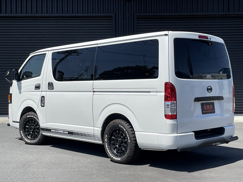 ○ハイエース200系ダークプライムS-GLセンター&リヤピラートリム新車