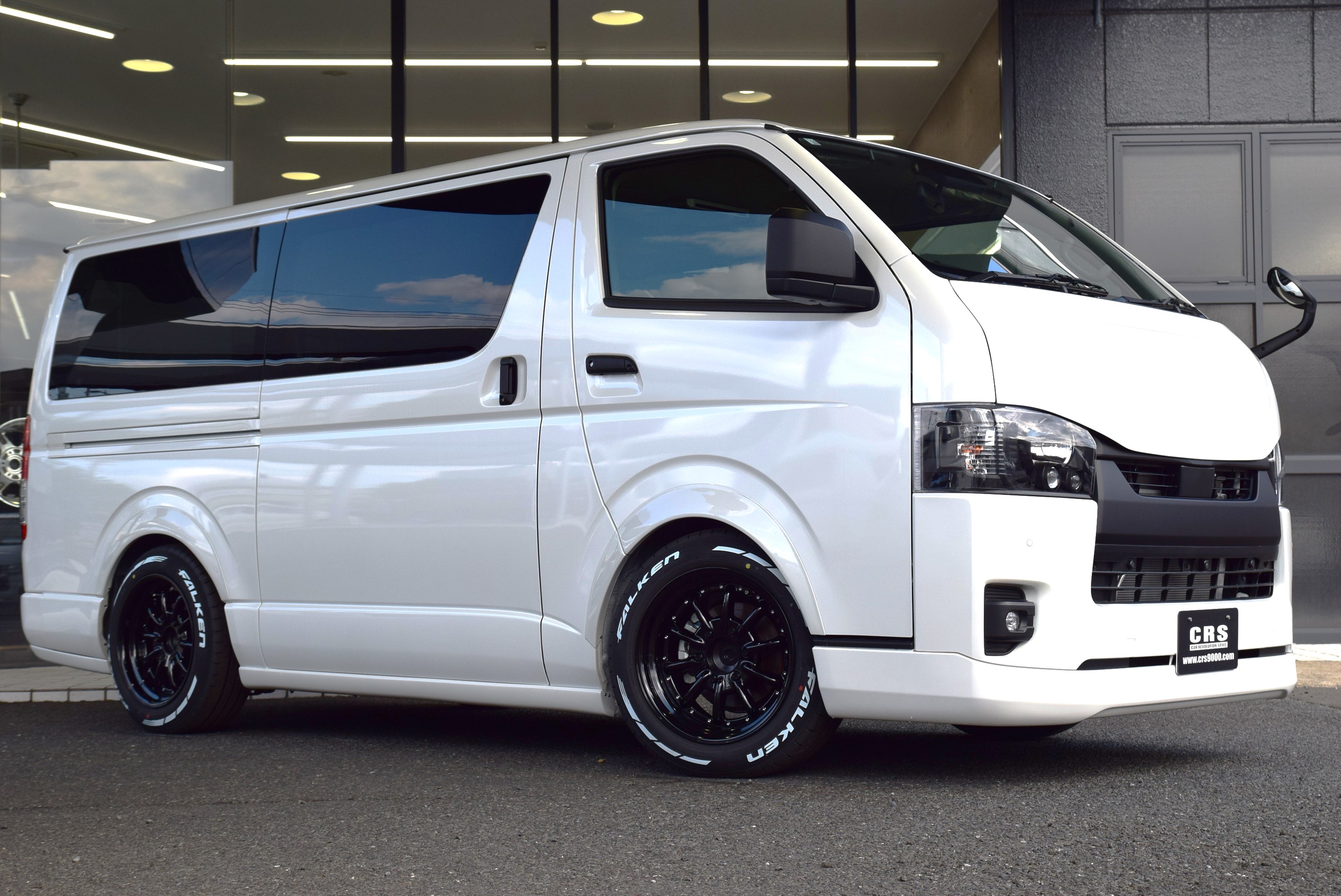 4205 令和5年式 ハイエース スーパーGL 2WD 2,000cc (ガソリン車) 5人 