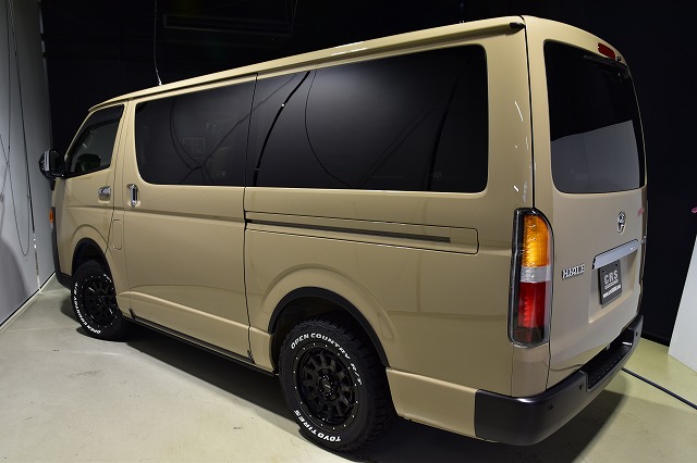 ハイエース 8型 アースカラーパッケージ 純正グリル ナロー