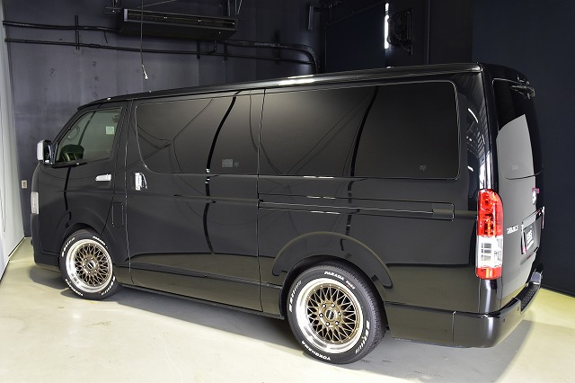 新車外し 200系ハイエーススーパーGLダークプライムS 9型 ディーゼル