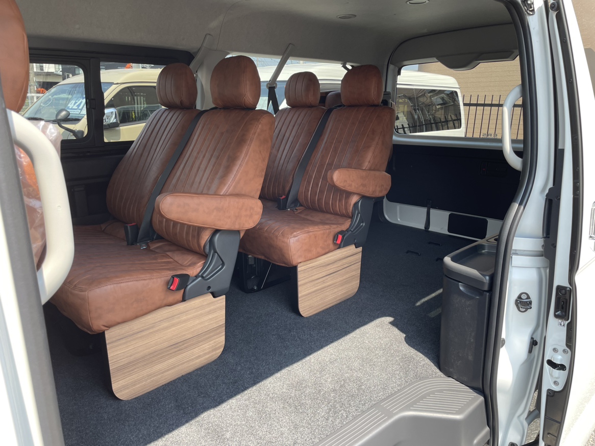 4443 令和6年式 ハイエース ワゴン GL 2WD 2700cc ガソリン車 10人乗り