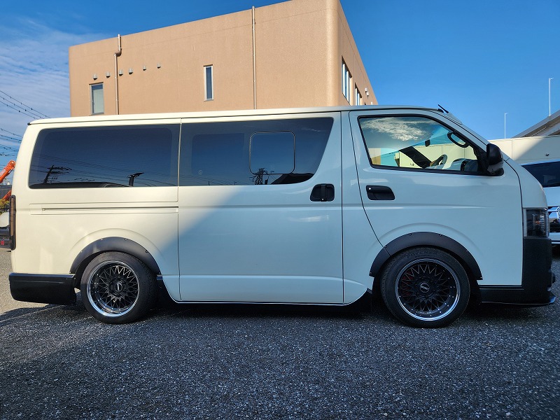 4625 令和1年式 ハイエース DX 2WD 2800cc ディーゼル車 5人乗り 6.5万