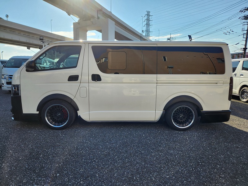 4625 令和1年式 ハイエース DX 2WD 2800cc ディーゼル車 5人乗り 6.5万