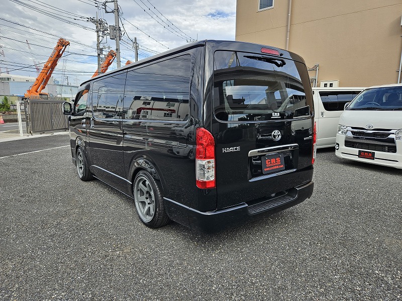 4683 平成29年式 ハイエース スーパーGL ダークプライム 2WD 3000cc