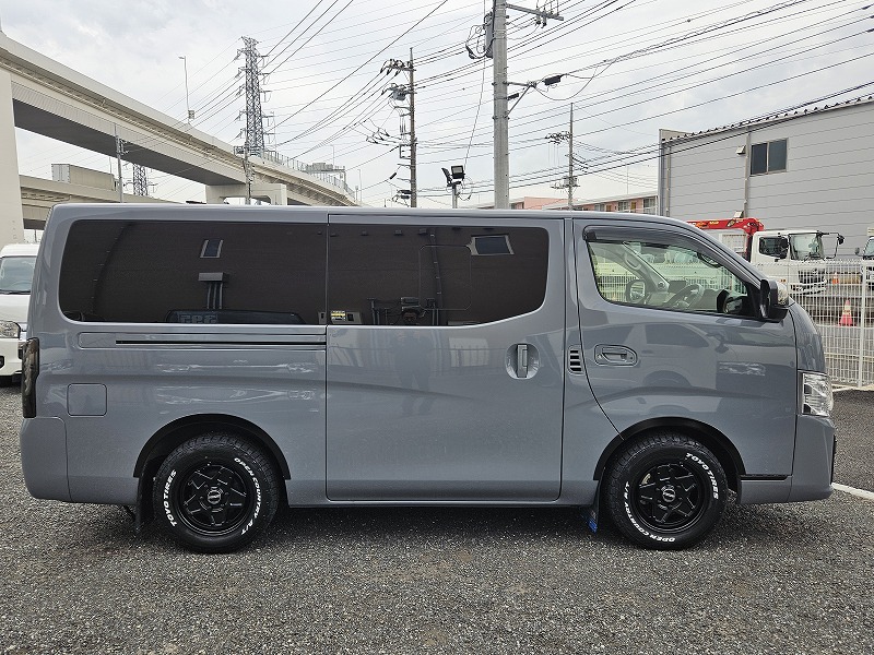 4840 令和4年式 キャラバン GRANDプレミアムGX 2WD 2000cc 5人乗り 5.3