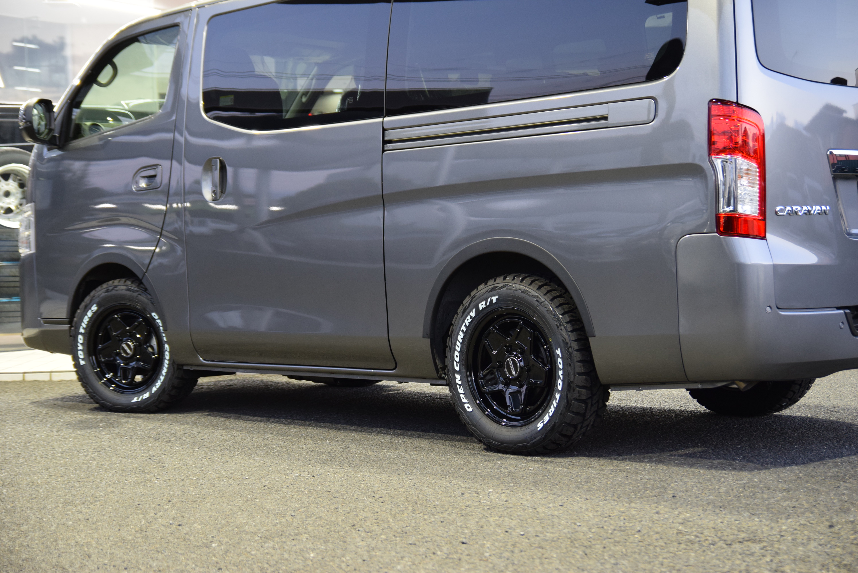 4808 キャラバン オリジナルPKG GRANDプレミアムGX 2WD 2,400cc