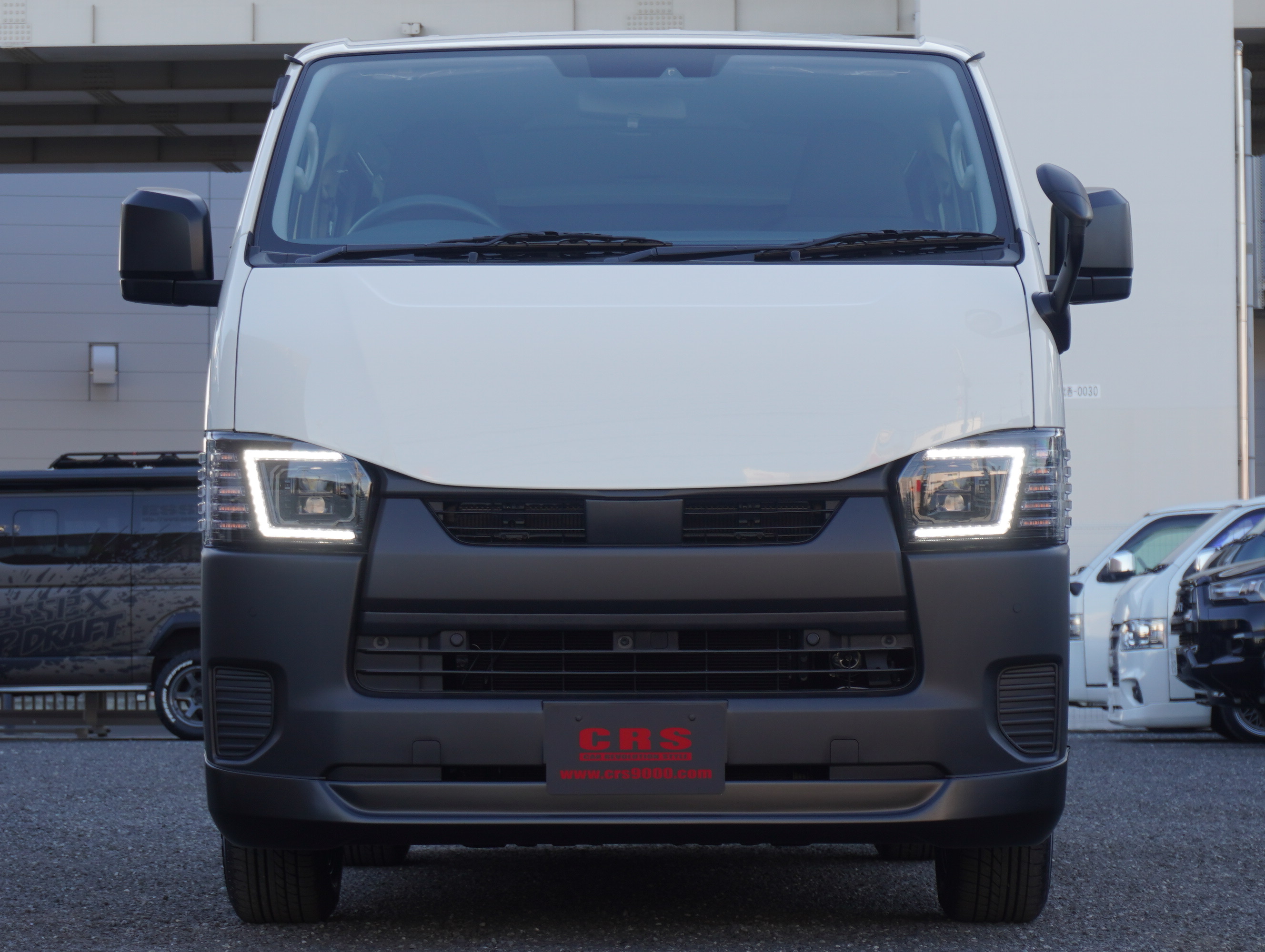 ハイエース 200系 ■パーツ 4点■10000→5555円新年価格★値下げ交渉可★ トヨタ ハイエース バン 商用車の価格・新型情報・グレード諸元 価格.com