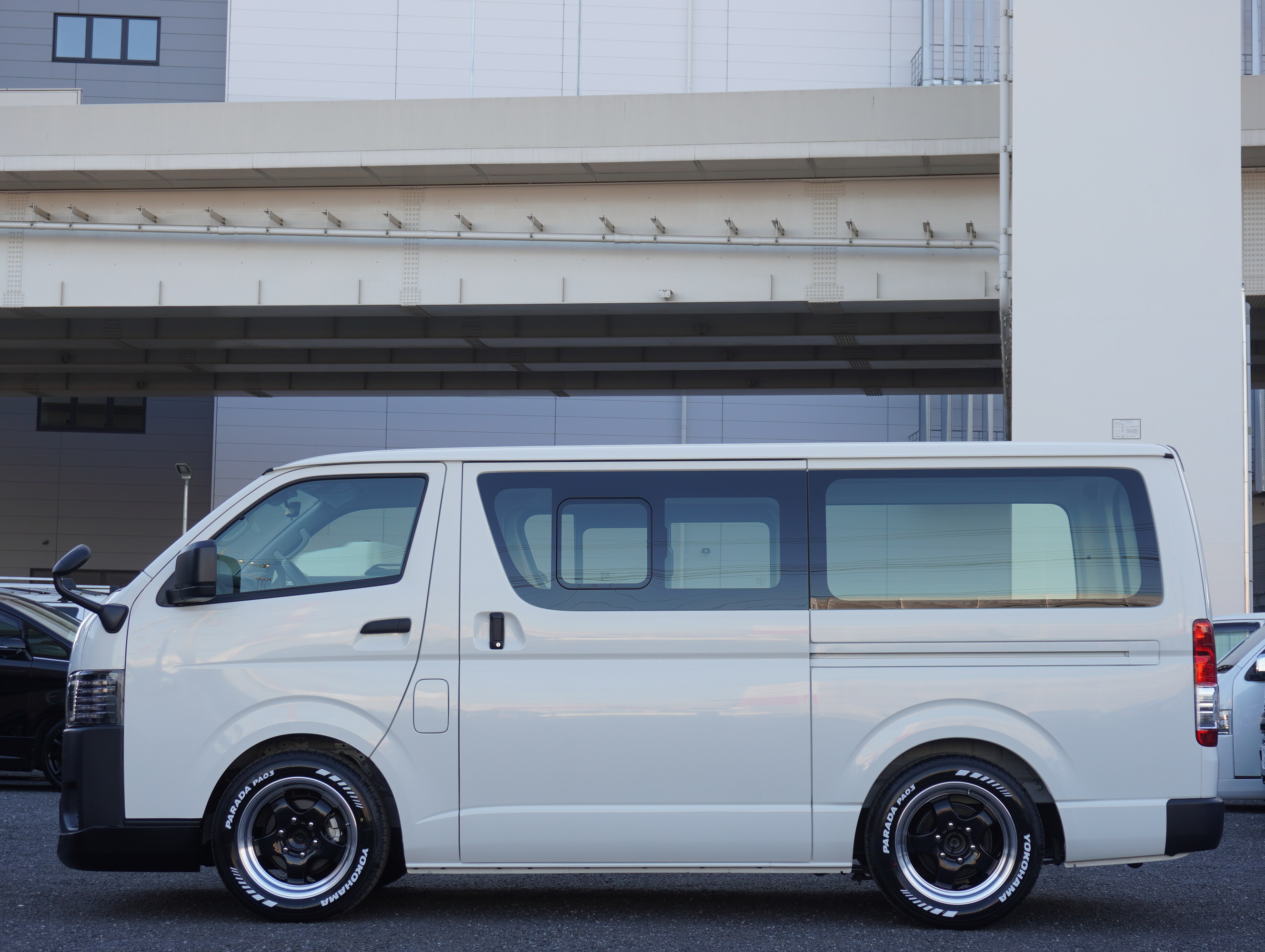 ハイエース 200系 ■パーツ 4点■10000→5555円新年価格★値下げ交渉可★ トヨタ ハイエースワゴンの価格・新型情報・グレード諸元 価格.com