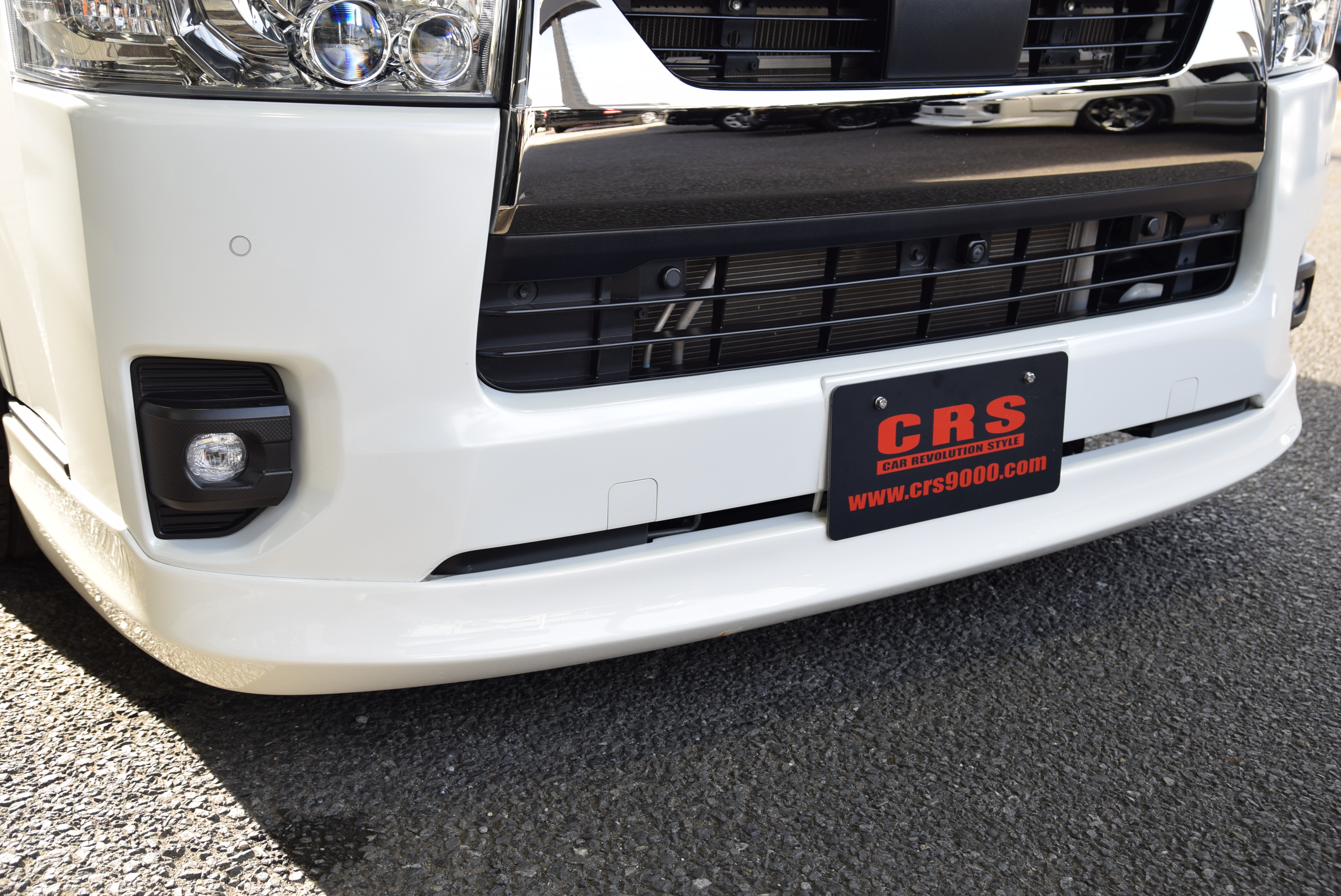 ハイエース 200系 令和5年ダークプライム2 標準 純正 フロントグリル