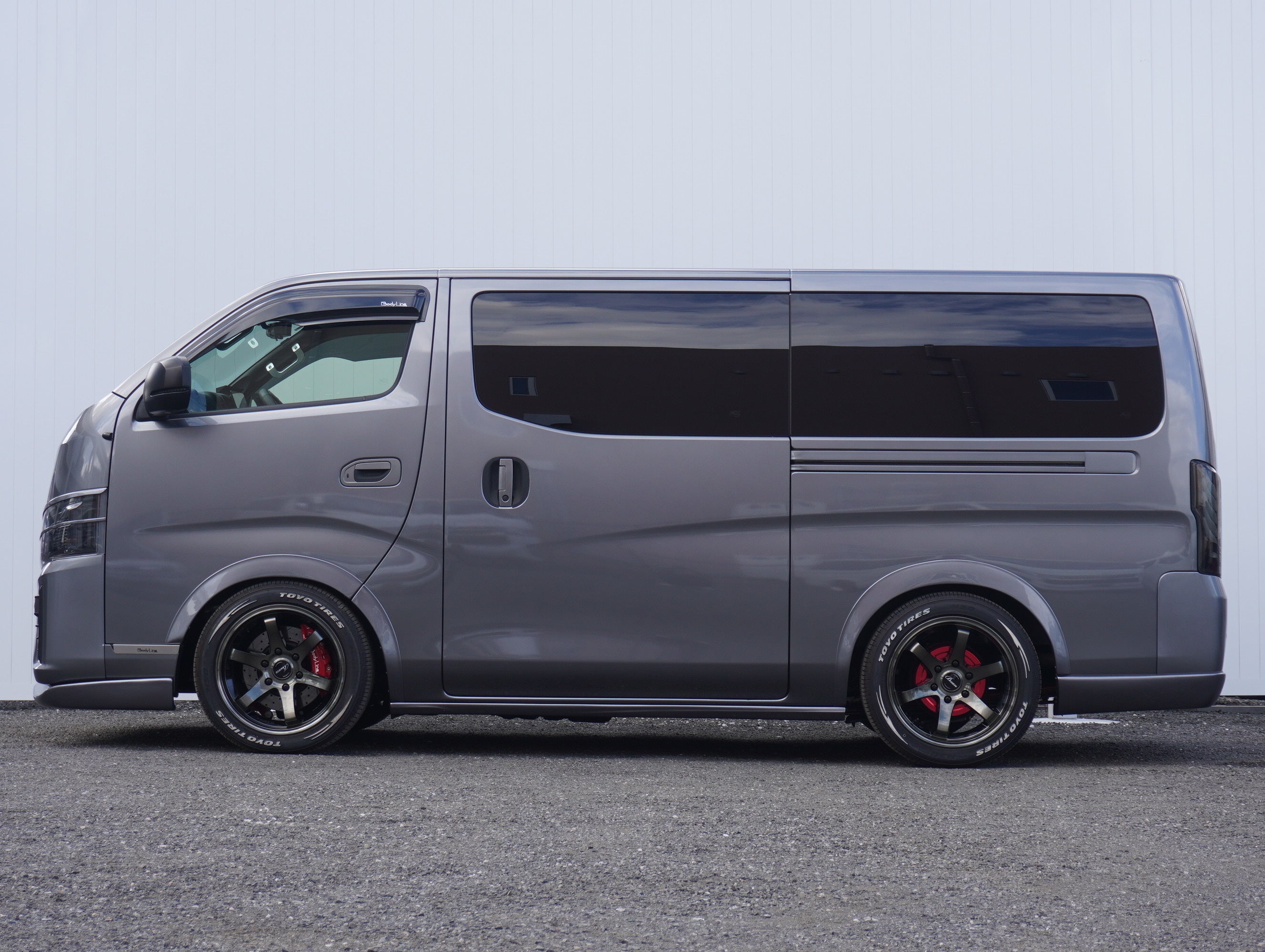 5204 令和5年式 キャラバン GRANDプレミアムGX 4WD 2400cc ディーゼル