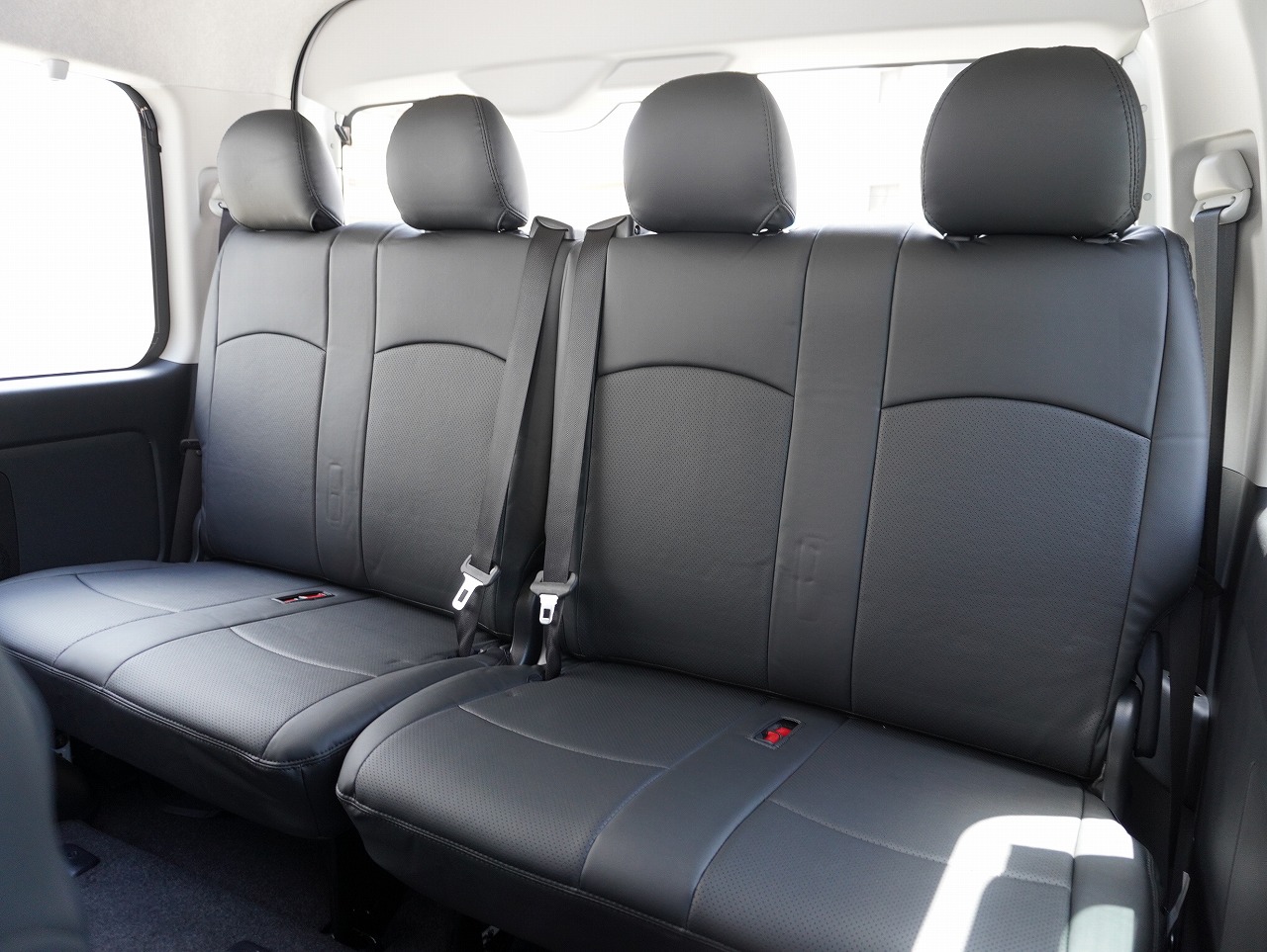 5182 特別仕様車 ハイエース ファインテックツアラー 2WD 2,700cc