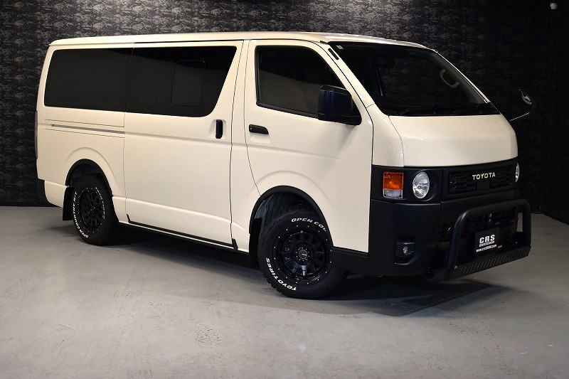 5629 令和7年式 ハイエース DX 2WD 2,000cc (ガソリン車) 2/5人